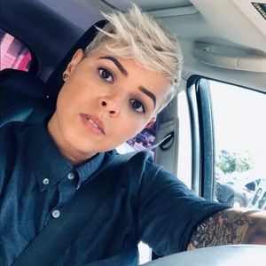 Meet your Posher, Erica